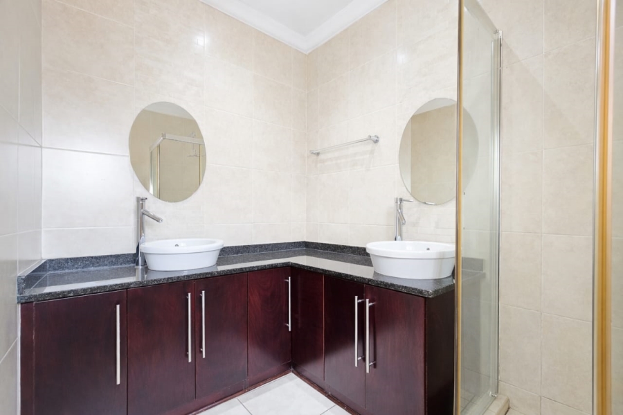 3 Bedroom Property for Sale in Melodie North West